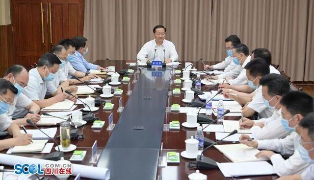 皇马功亏一篑，全队高层紧急开会商讨对策的简单介绍